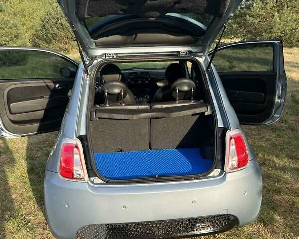 Синій Фіат 500e, об'ємом двигуна 0 л та пробігом 97 тис. км за 6300 $, фото 9 на Automoto.ua