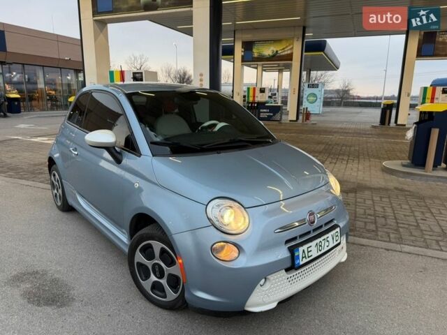 Синій Фіат 500e, об'ємом двигуна 0 л та пробігом 72 тис. км за 8900 $, фото 14 на Automoto.ua