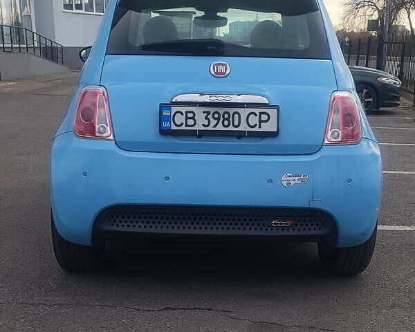 Синий Фиат 500e, объемом двигателя 0 л и пробегом 108 тыс. км за 6800 $, фото 3 на Automoto.ua