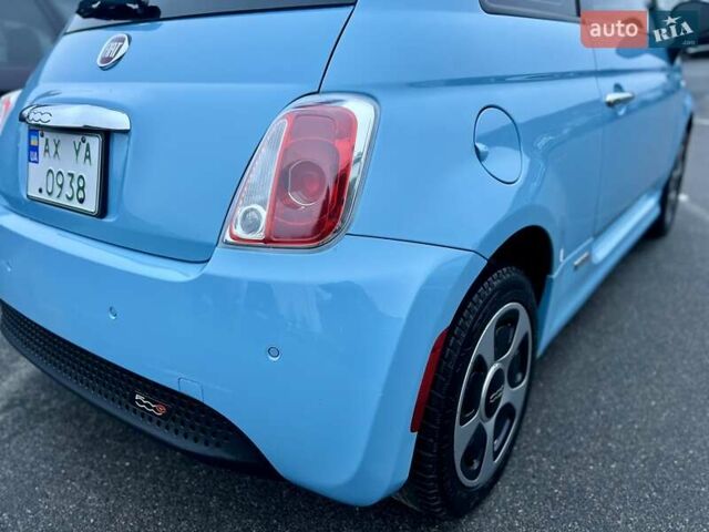 Синій Фіат 500e, об'ємом двигуна 0 л та пробігом 104 тис. км за 7700 $, фото 8 на Automoto.ua