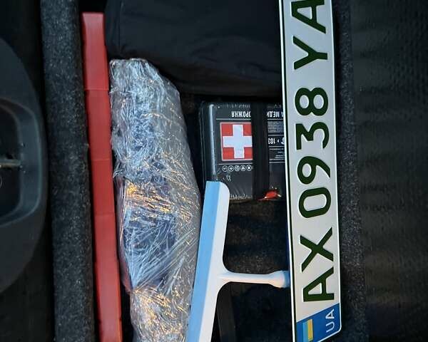 Синій Фіат 500e, об'ємом двигуна 0 л та пробігом 104 тис. км за 7700 $, фото 19 на Automoto.ua