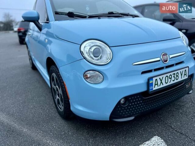 Синій Фіат 500e, об'ємом двигуна 0 л та пробігом 104 тис. км за 7700 $, фото 10 на Automoto.ua