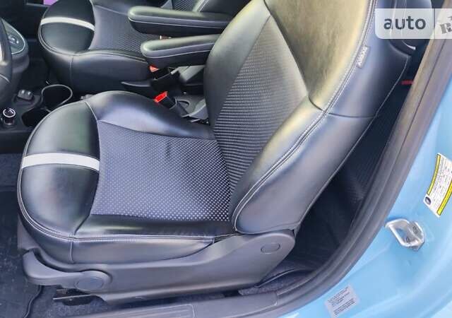 Синий Фиат 500e, объемом двигателя 0 л и пробегом 48 тыс. км за 9999 $, фото 8 на Automoto.ua