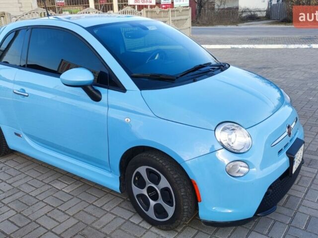 Синий Фиат 500e, объемом двигателя 0 л и пробегом 48 тыс. км за 9999 $, фото 4 на Automoto.ua