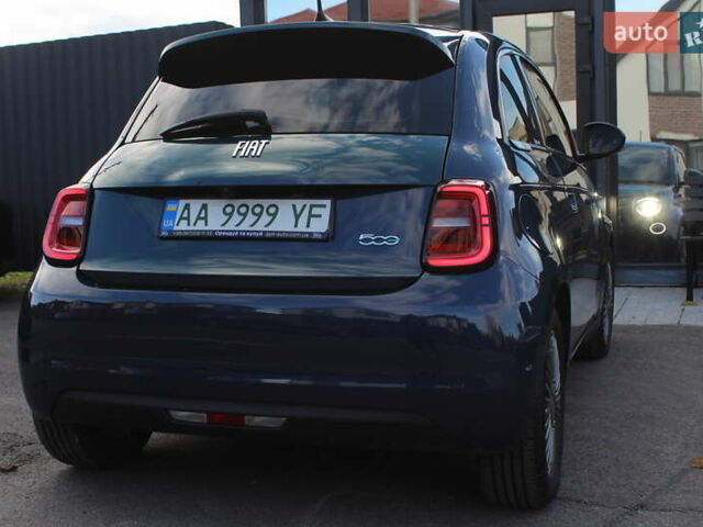 Синий Фиат 500e, объемом двигателя 0 л и пробегом 28 тыс. км за 14800 $, фото 10 на Automoto.ua