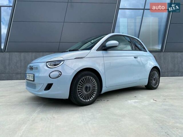 Синій Фіат 500e, об'ємом двигуна 0 л та пробігом 22 тис. км за 16500 $, фото 2 на Automoto.ua