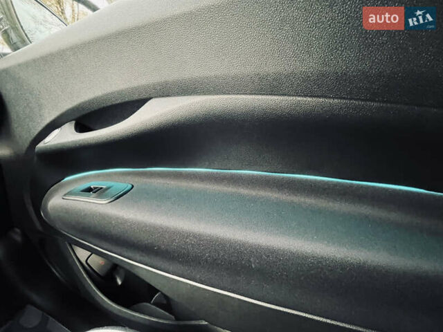 Синий Фиат 500e, объемом двигателя 0 л и пробегом 1 тыс. км за 19999 $, фото 31 на Automoto.ua