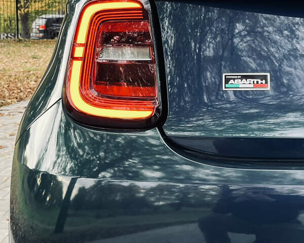 Синий Фиат 500e, объемом двигателя 0 л и пробегом 1 тыс. км за 19999 $, фото 28 на Automoto.ua