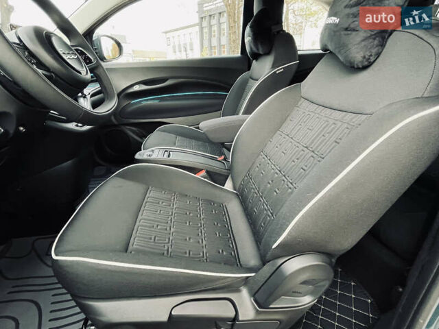 Синий Фиат 500e, объемом двигателя 0 л и пробегом 1 тыс. км за 19999 $, фото 22 на Automoto.ua