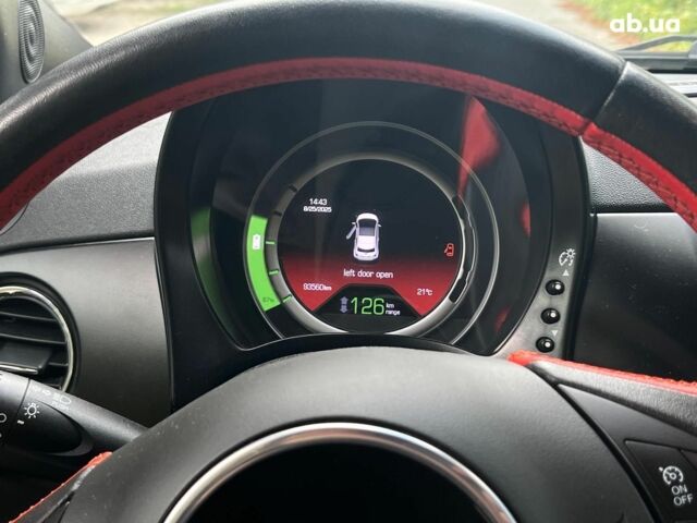 Синий Фиат 500e, объемом двигателя 0 л и пробегом 94 тыс. км за 8590 $, фото 32 на Automoto.ua
