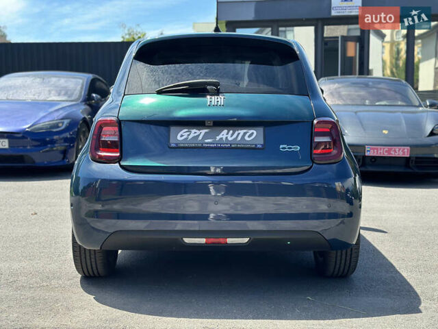 Зеленый Фиат 500e, объемом двигателя 0 л и пробегом 29 тыс. км за 15400 $, фото 9 на Automoto.ua
