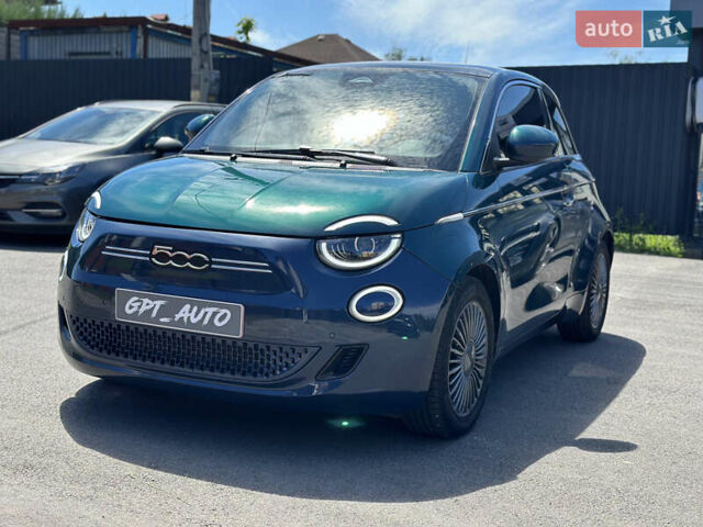 Зеленый Фиат 500e, объемом двигателя 0 л и пробегом 29 тыс. км за 15400 $, фото 1 на Automoto.ua