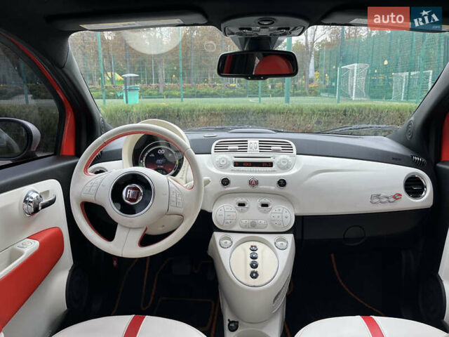 Оранжевый Фиат 500e, объемом двигателя 0 л и пробегом 129 тыс. км за 5800 $, фото 9 на Automoto.ua
