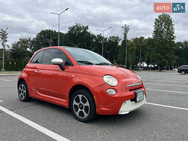 Оранжевый Фиат 500e, объемом двигателя 0 л и пробегом 129 тыс. км за 5800 $, фото 5 на Automoto.ua