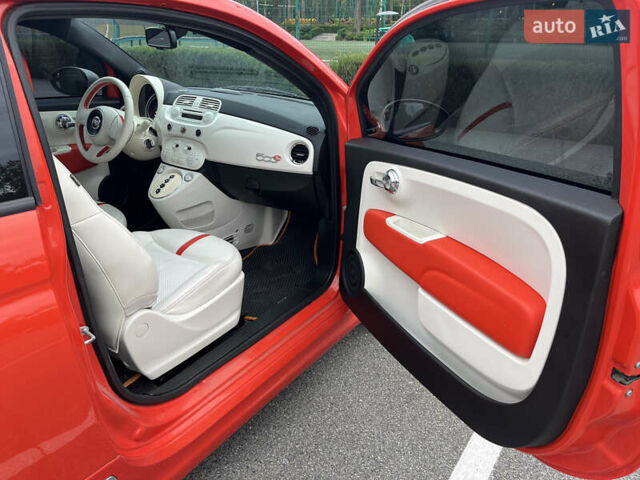 Оранжевый Фиат 500e, объемом двигателя 0 л и пробегом 129 тыс. км за 5800 $, фото 6 на Automoto.ua