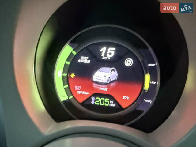 Оранжевый Фиат 500e, объемом двигателя 0 л и пробегом 61 тыс. км за 5200 $, фото 15 на Automoto.ua