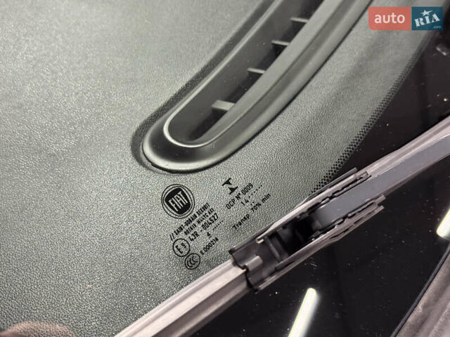 Помаранчевий Фіат 500e, об'ємом двигуна 0 л та пробігом 79 тис. км за 6800 $, фото 15 на Automoto.ua