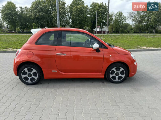 Оранжевый Фиат 500e, объемом двигателя 0 л и пробегом 36 тыс. км за 7800 $, фото 3 на Automoto.ua