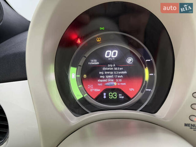 Оранжевый Фиат 500e, объемом двигателя 0 л и пробегом 67 тыс. км за 6300 $, фото 15 на Automoto.ua