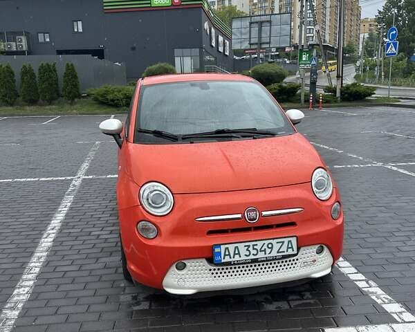 Помаранчевий Фіат 500e, об'ємом двигуна 0 л та пробігом 78 тис. км за 7800 $, фото 7 на Automoto.ua