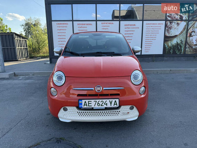 Оранжевый Фиат 500e, объемом двигателя 0 л и пробегом 101 тыс. км за 7300 $, фото 6 на Automoto.ua