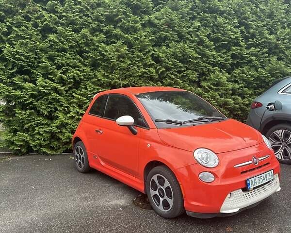 Помаранчевий Фіат 500e, об'ємом двигуна 0 л та пробігом 78 тис. км за 7800 $, фото 2 на Automoto.ua