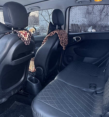 Білий Фіат 500L, об'ємом двигуна 1.3 л та пробігом 174 тис. км за 9000 $, фото 11 на Automoto.ua