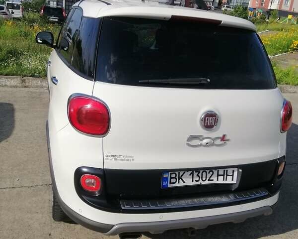 Білий Фіат 500L, об'ємом двигуна 1.37 л та пробігом 120 тис. км за 6999 $, фото 8 на Automoto.ua