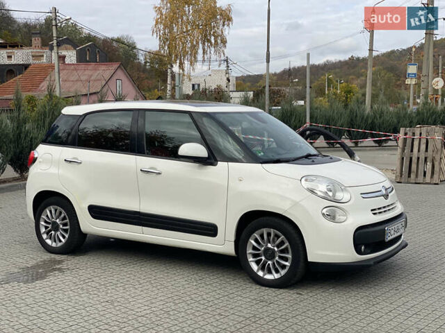 Белый Фиат 500L, объемом двигателя 1.25 л и пробегом 190 тыс. км за 9700 $, фото 10 на Automoto.ua