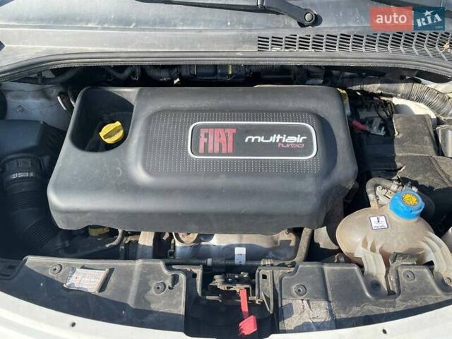 Білий Фіат 500L, об'ємом двигуна 1.37 л та пробігом 120 тис. км за 6999 $, фото 41 на Automoto.ua