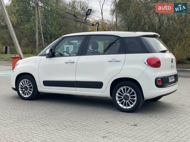 Белый Фиат 500L, объемом двигателя 1.25 л и пробегом 190 тыс. км за 9700 $, фото 5 на Automoto.ua