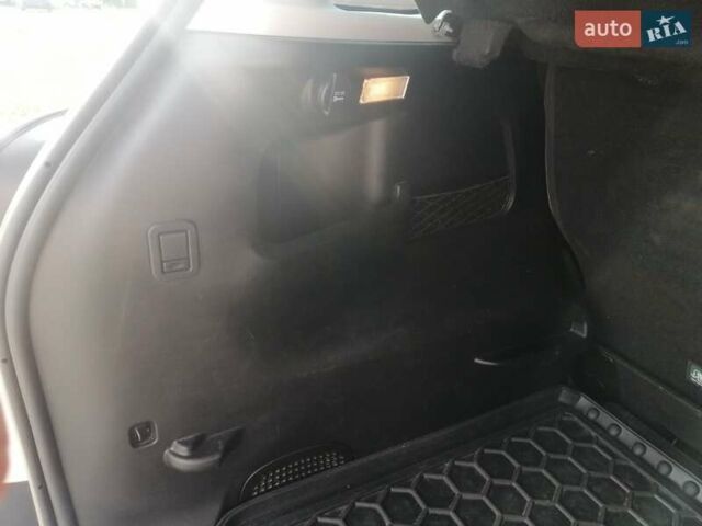 Білий Фіат 500L, об'ємом двигуна 1.37 л та пробігом 120 тис. км за 6999 $, фото 18 на Automoto.ua