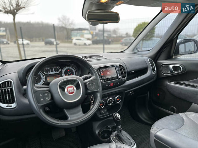 Белый Фиат 500L, объемом двигателя 1.4 л и пробегом 110 тыс. км за 7900 $, фото 16 на Automoto.ua