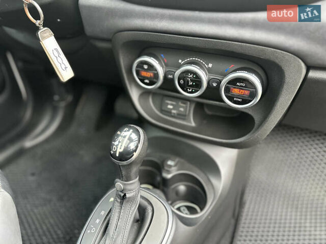 Белый Фиат 500L, объемом двигателя 1.4 л и пробегом 110 тыс. км за 7900 $, фото 18 на Automoto.ua