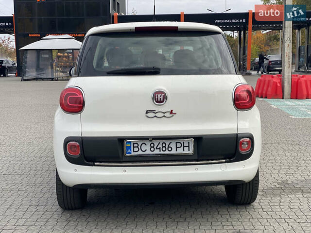 Белый Фиат 500L, объемом двигателя 1.25 л и пробегом 190 тыс. км за 9700 $, фото 8 на Automoto.ua