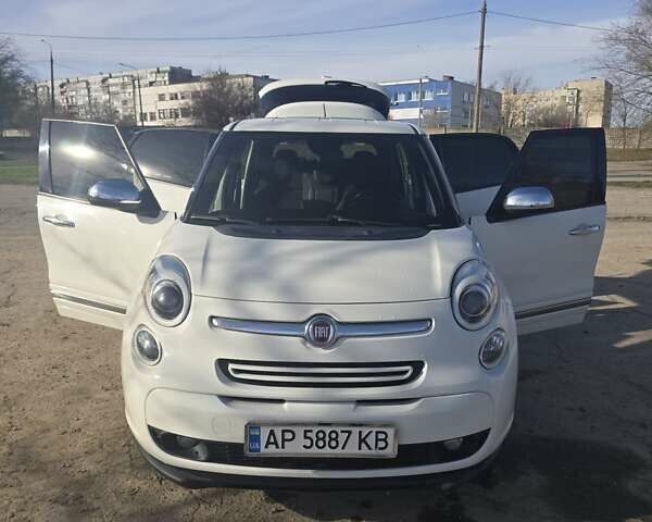 Белый Фиат 500L, объемом двигателя 1.37 л и пробегом 222 тыс. км за 7799 $, фото 17 на Automoto.ua