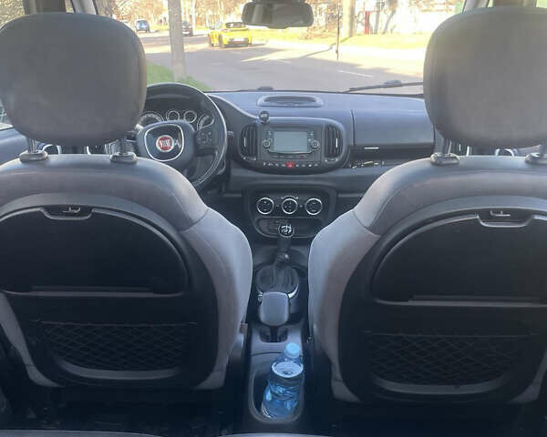 Белый Фиат 500L, объемом двигателя 1.2 л и пробегом 190 тыс. км за 8500 $, фото 7 на Automoto.ua