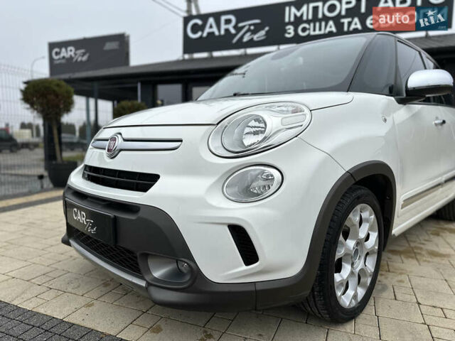 Белый Фиат 500L, объемом двигателя 1.4 л и пробегом 110 тыс. км за 7900 $, фото 5 на Automoto.ua