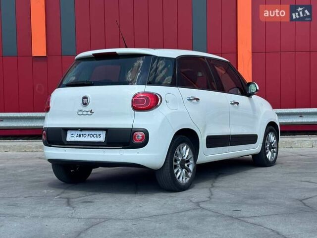Белый Фиат 500L, объемом двигателя 1.25 л и пробегом 134 тыс. км за 9290 $, фото 5 на Automoto.ua