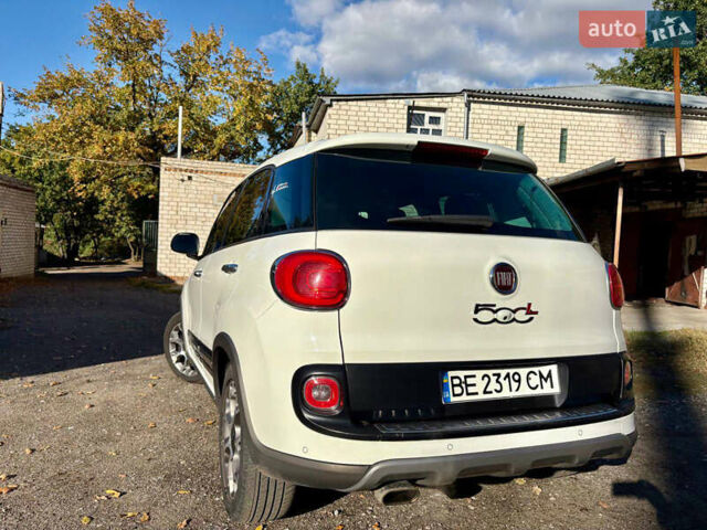 Белый Фиат 500L, объемом двигателя 1.37 л и пробегом 176 тыс. км за 8150 $, фото 4 на Automoto.ua