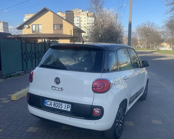 Белый Фиат 500L, объемом двигателя 1.2 л и пробегом 190 тыс. км за 8500 $, фото 2 на Automoto.ua