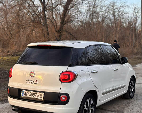 Белый Фиат 500L, объемом двигателя 1.37 л и пробегом 224 тыс. км за 7499 $, фото 6 на Automoto.ua