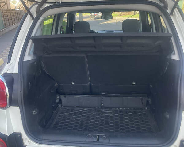 Белый Фиат 500L, объемом двигателя 1.2 л и пробегом 190 тыс. км за 8500 $, фото 10 на Automoto.ua