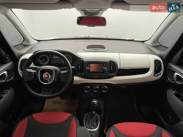 Белый Фиат 500L, объемом двигателя 1.2 л и пробегом 210 тыс. км за 8115 $, фото 10 на Automoto.ua