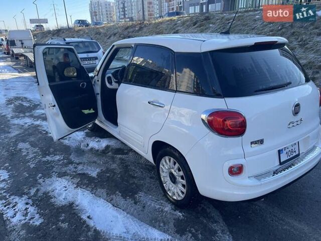 Белый Фиат 500L, объемом двигателя 1.4 л и пробегом 94 тыс. км за 6700 $, фото 4 на Automoto.ua