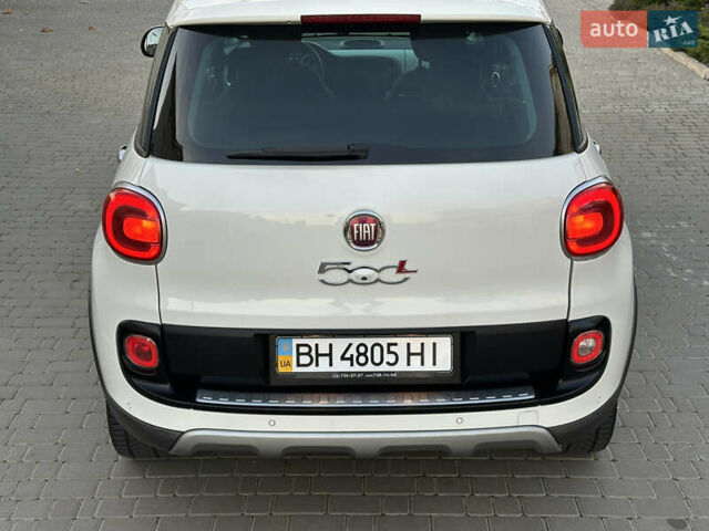 Белый Фиат 500L, объемом двигателя 1.3 л и пробегом 176 тыс. км за 8900 $, фото 80 на Automoto.ua
