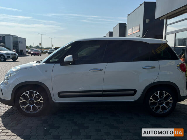Белый Фиат 500L, объемом двигателя 1.2 л и пробегом 60 тыс. км за 10800 $, фото 3 на Automoto.ua