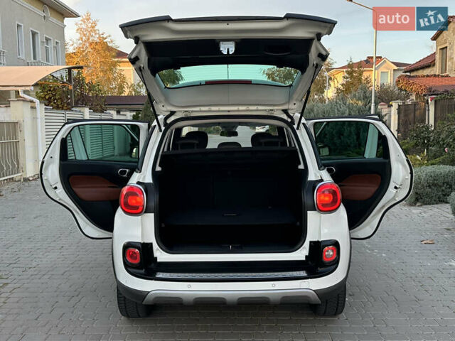 Белый Фиат 500L, объемом двигателя 1.3 л и пробегом 176 тыс. км за 8900 $, фото 49 на Automoto.ua