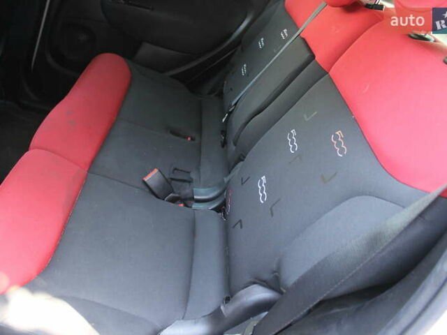 Белый Фиат 500L, объемом двигателя 1.3 л и пробегом 97 тыс. км за 9499 $, фото 21 на Automoto.ua