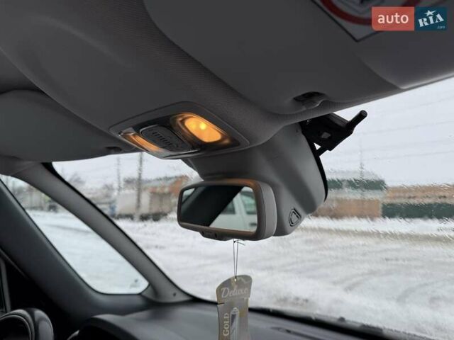 Білий Фіат 500L, об'ємом двигуна 1.25 л та пробігом 169 тис. км за 10500 $, фото 21 на Automoto.ua